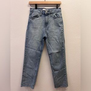 Joe’s Straight Leg Light Wash High Rise Jeans Size 25